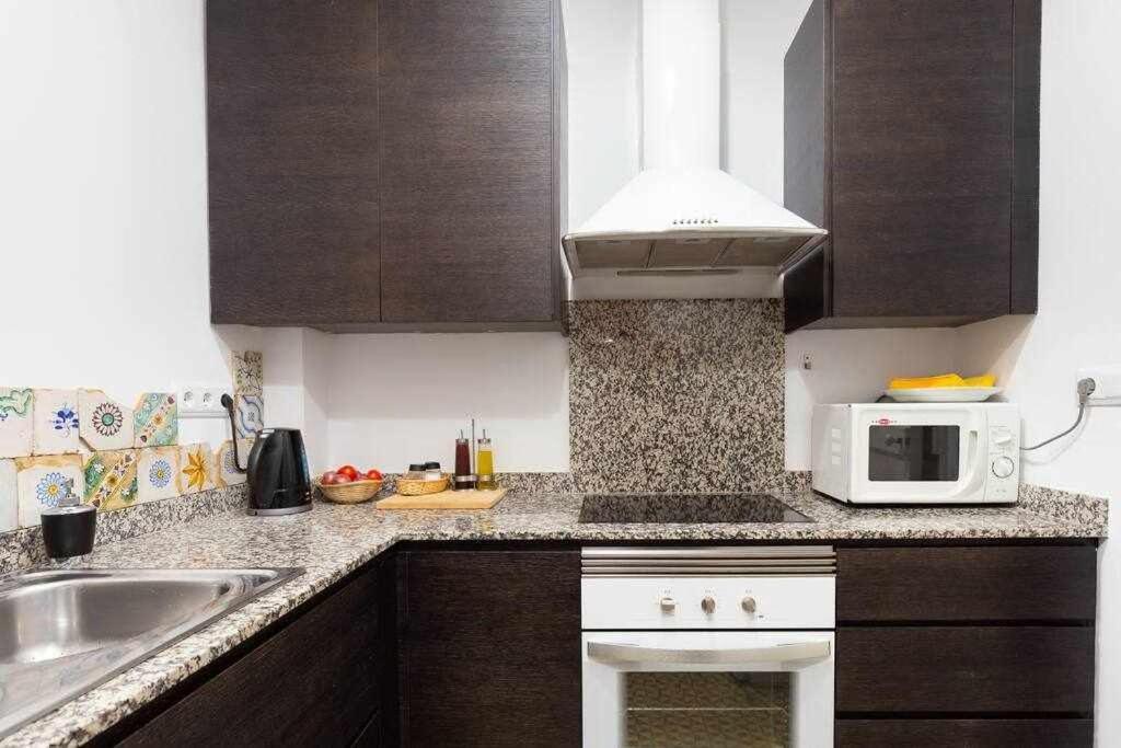 Apartament Cal Mateu 11 Huespedes Sagrada Familia Barcelona Zewnętrze zdjęcie