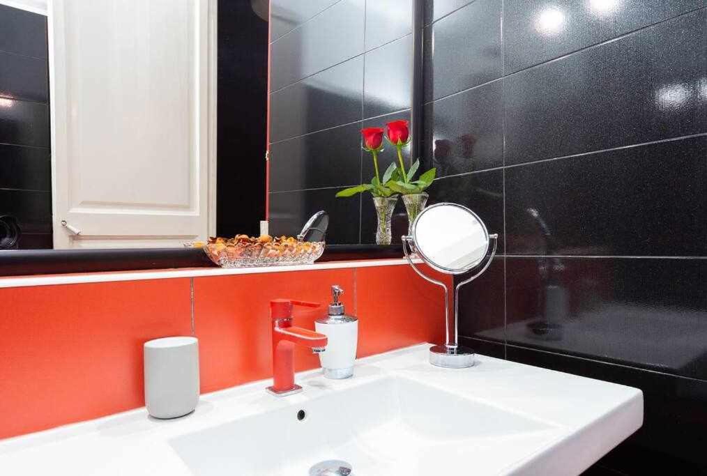 Apartament Cal Mateu 11 Huespedes Sagrada Familia Barcelona Zewnętrze zdjęcie