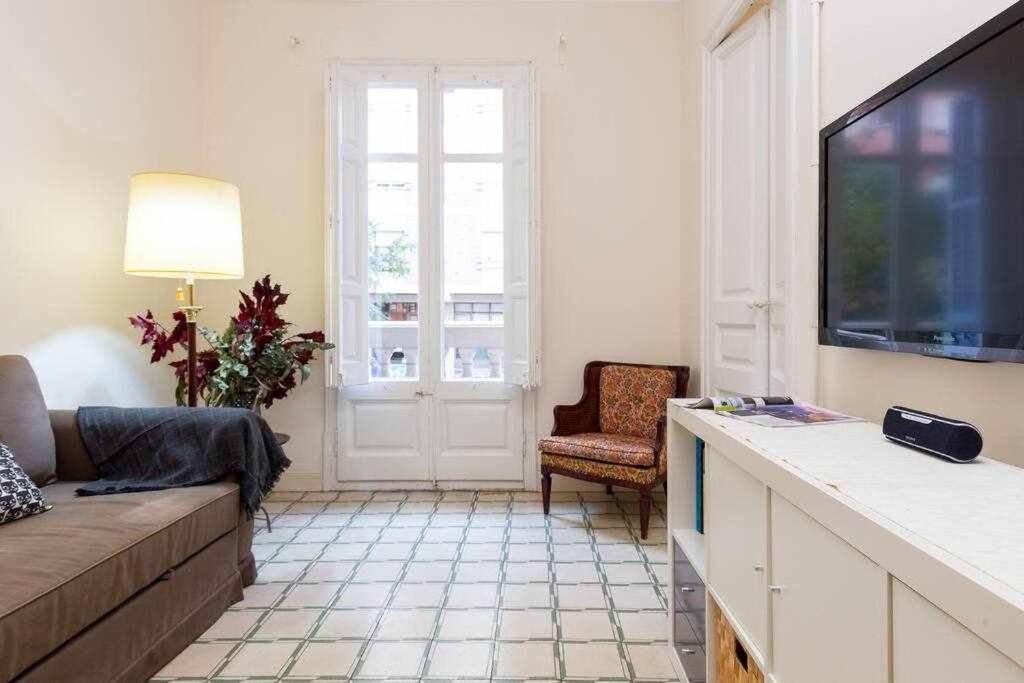 Apartament Cal Mateu 11 Huespedes Sagrada Familia Barcelona Zewnętrze zdjęcie